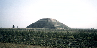 Las pirámides de China 105_piramides_chinas_0071