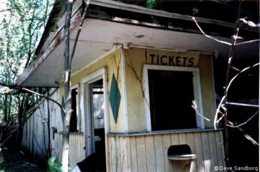 Parques De Atracciones Abandonados Ticketbooth
