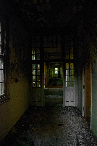 [ACTUALIZADO!!!] los lugares mas macabros del mundo Hellingly-asylum