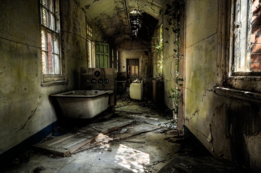 [ACTUALIZADO!!!] los lugares mas macabros del mundo Sanatorio_abandonado