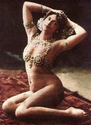  Mata-Hari, una bailarina que se convirtió en leyenda. Erotico