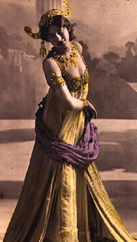  Mata-Hari, una bailarina que se convirtió en leyenda. Mata2