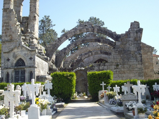 .::Cementerio de Santa Mariña de Dozo::. Ruinas-cementerio-cambados