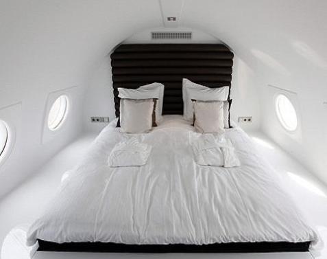 Boeing 747 convertido en Hotel. “Jumbo Hotel” Suite